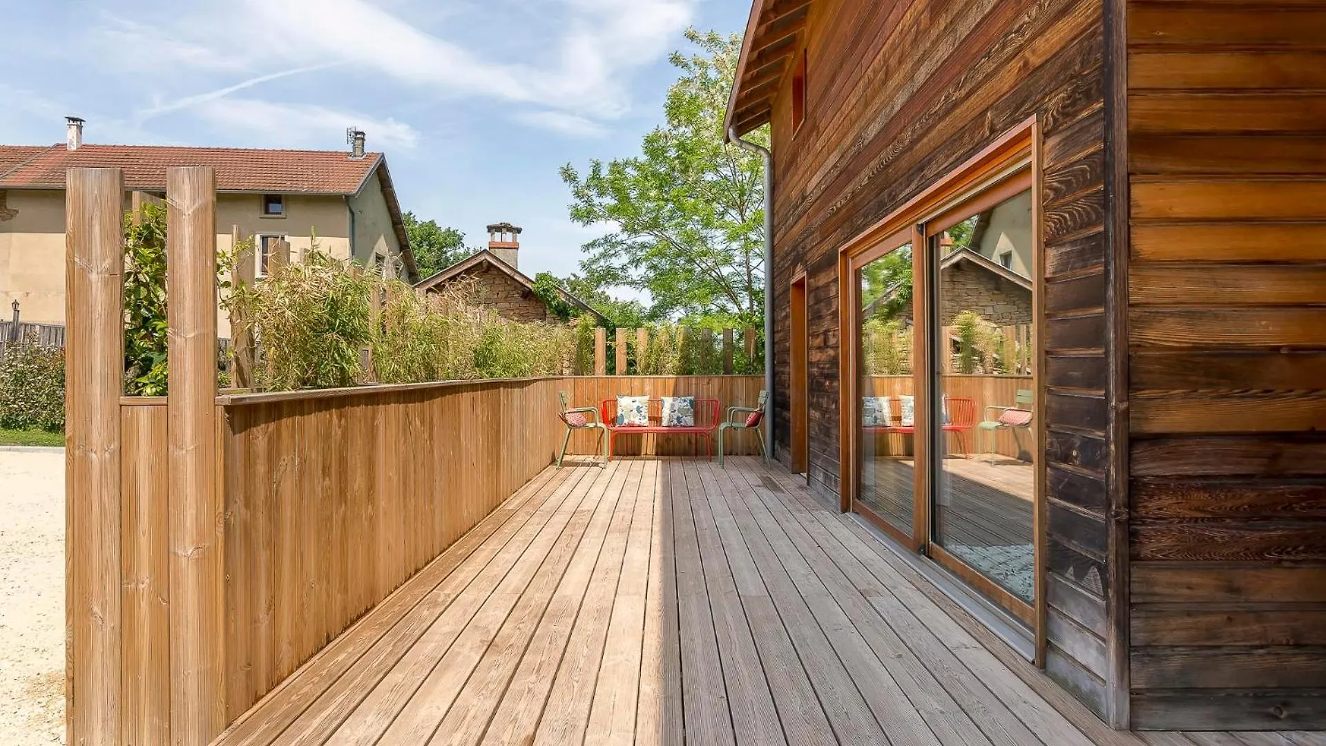 Maison Gaia Hieres-Sur-Amby 0*,
