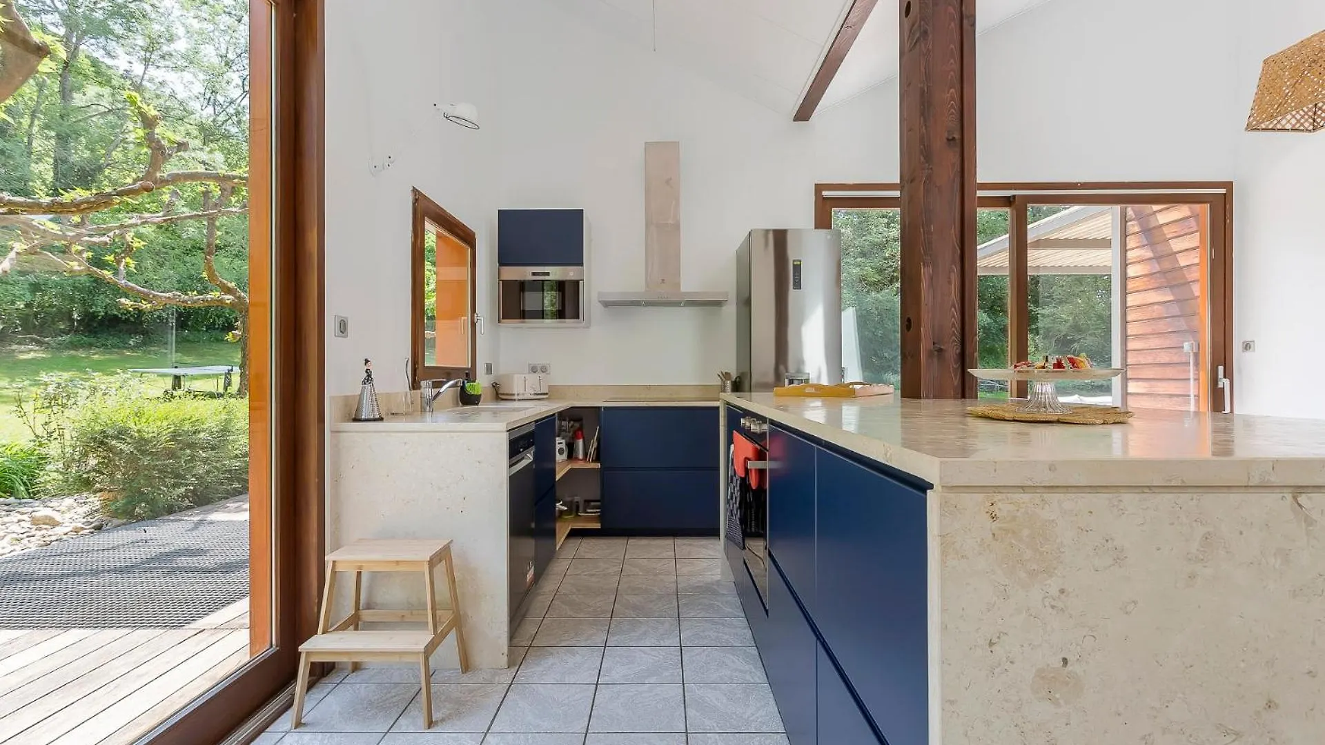 Maison Gaia Hieres-Sur-Amby 0*,